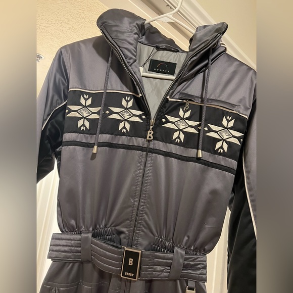Bogner Grey Silver Ski Snowboard One Piece Bib Jumpsuit - Picture 5 of 6